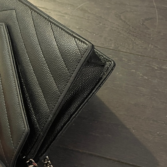 Saint Laurent matelassé envelope leather black wallet on chain bag women - Picture 10 of 13